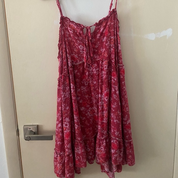 Dresses & Skirts - Dress